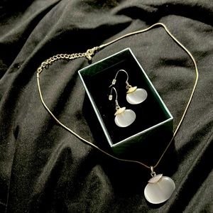 White & Silver Earring & Necklace set